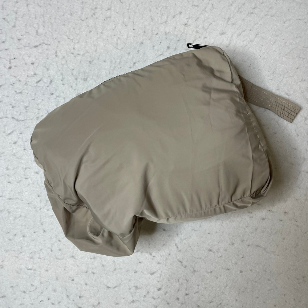 Burberry Harrington Jacket Mens Large Tan Nova Check Lining Lightweight Full Zip - Picture 15 of 15